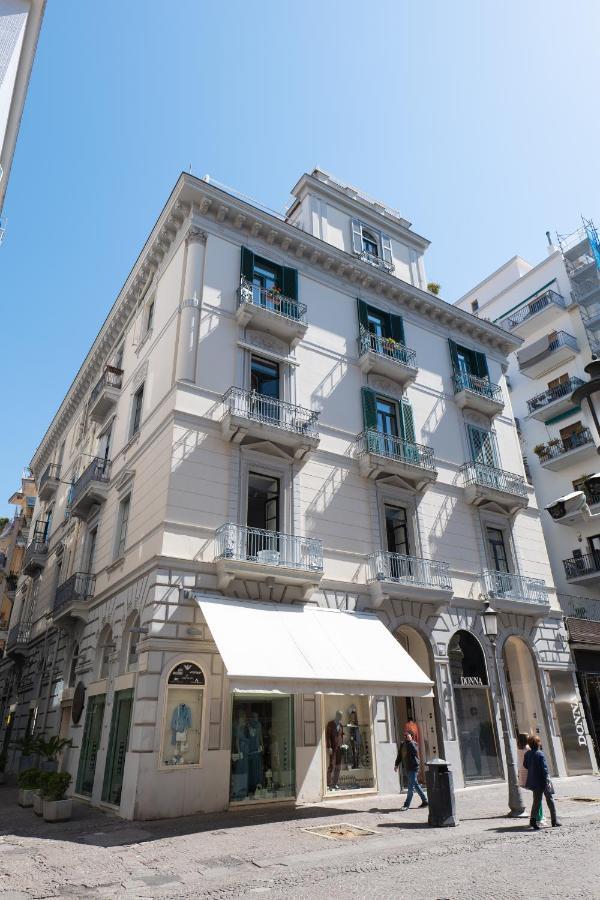 Apartament Relais Palazzo Olimpia - Corso Vittorio Emanuele Salerno Zewnętrze zdjęcie